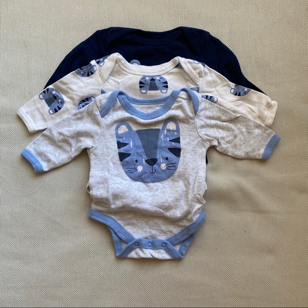 Long sleeve onesies